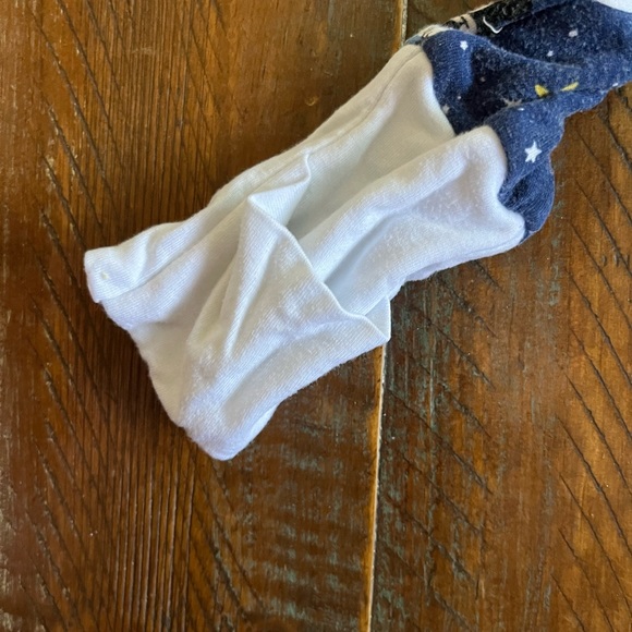 Little Sleepies - Picture 3 of 11